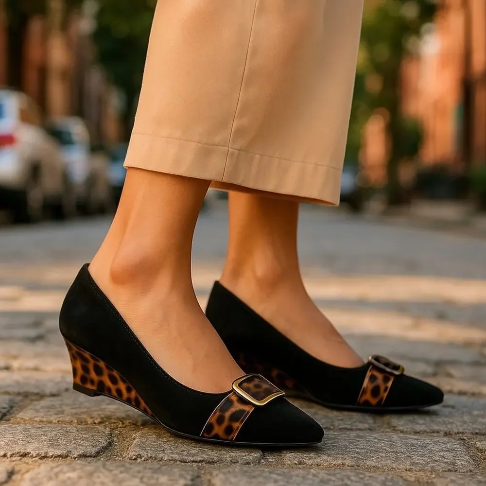 Joan & David Luxe CJ Shayna Black Suede Leopard Wedge Heels 8.5
